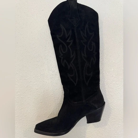 Zara Black Suede Women's Boots size 37 gently used - Picture 8 of 8
